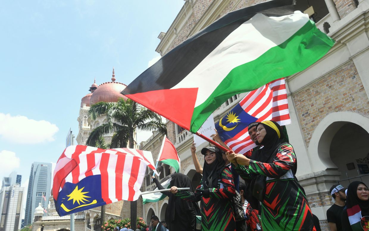 Malaysian Family in Palestine: Malaysian Family Needs Help